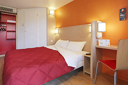 Hôtel Première Classe Orléans Ouest