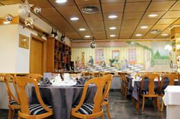 YOMO EUREKA HOTEL