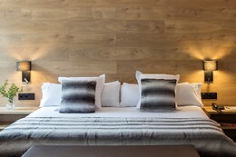 ACTA ARTHOTEL Q 4*