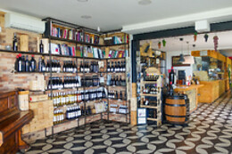 Vesuvio Inn Bed & Wine Experience