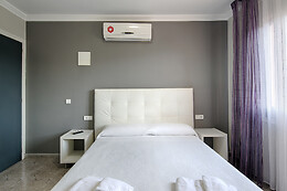 HOSTAL MAS FERRER