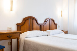 HOTEL CABEZA