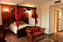 HOTEL CASTILLO BONAVIA