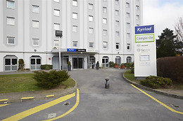 Hôtel Campanile Blanc Mesnil