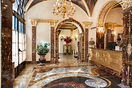 Des Epoques Hotel