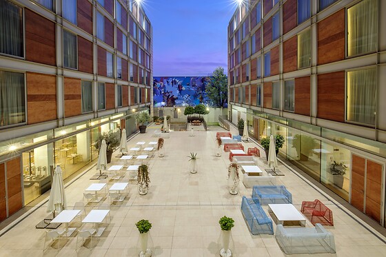 DoubleTree by Hilton Milan - photo 2