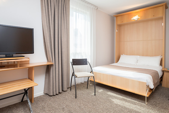 Hôtel du Palois Pau Centre Bosquet **** - photo 1
