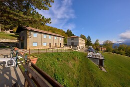 Albergo Capannette di Pei