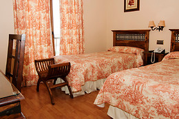 HOTEL RESTAURANTE EL PENTAGONO