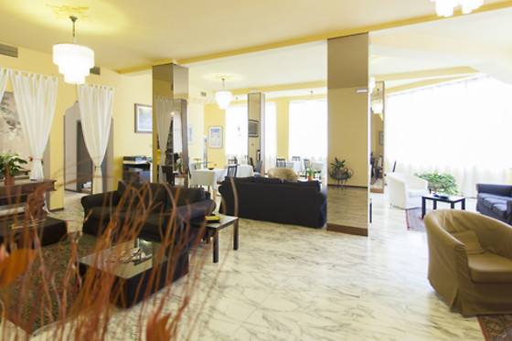 Hotel Roma - photo 2