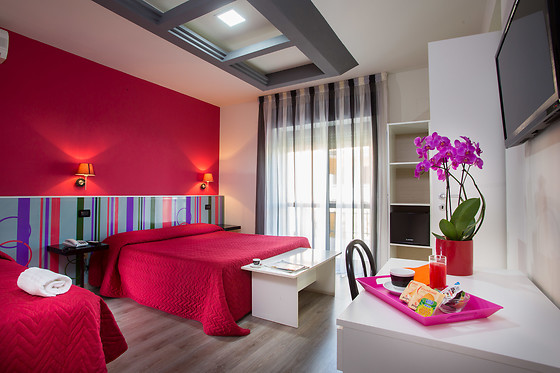 Hotel Le Ceramiche - photo 2