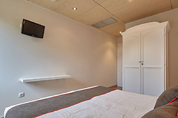HOSTAL NOBADIS BY VIVERE STAYS
