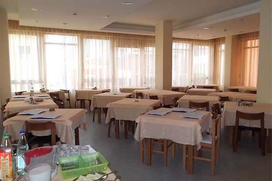 Atlas Hotel - photo 8