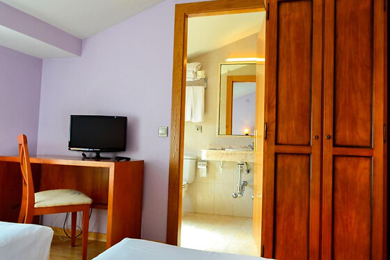 ALDA VIA DE LA PLATA ROOMS - photo 8