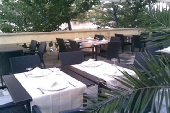 Hotel Lodi - photo 0