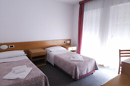 Hotel Ideal