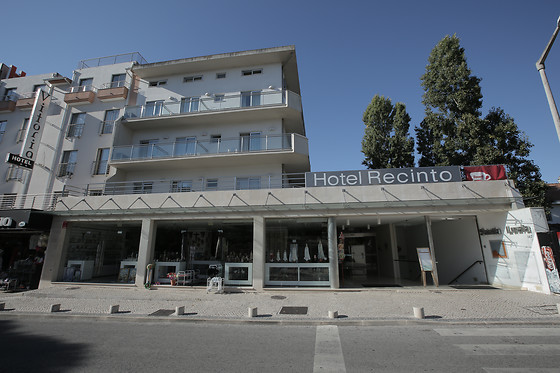 HOTEL RECINTO - photo 2