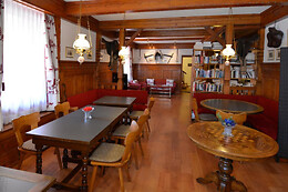 Hotel Rössli**